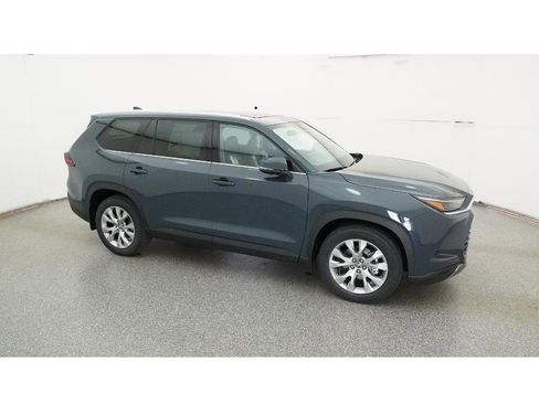 New 2026 Toyota Grand Highlander Limited image 12