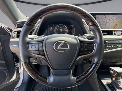 Used 2020 Lexus ES 350 w/ Premium Package FWD image 21