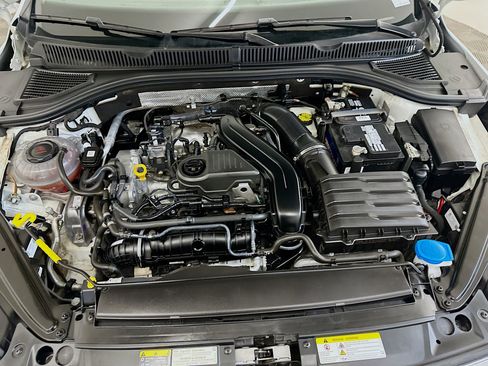 Used 2024 Volkswagen Jetta S image 33