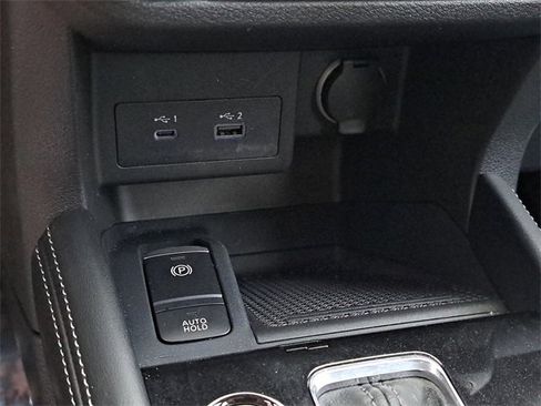 Used 2024 Nissan Kicks SV image 29