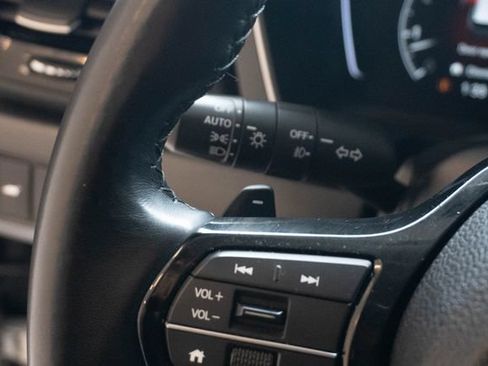 Certified 2025 Honda Pilot EX-L image 33