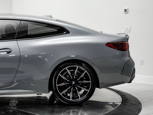 Used 2025 BMW M440i Coupe w/ Premium Package RWD image 15