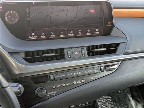 Used 2020 Lexus ES 300h image 15