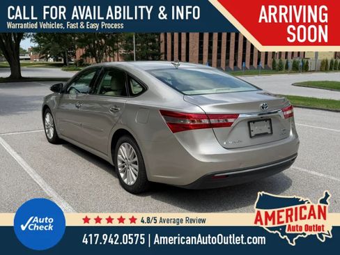 Used 2014 Toyota Avalon Limited w/ Technology Package FWD image 5
