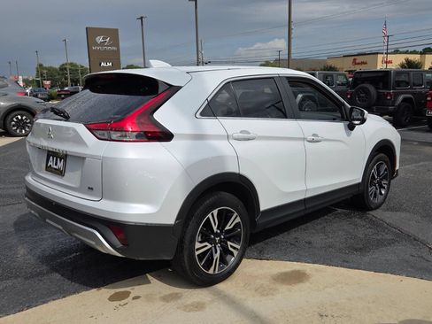 Used 2024 Mitsubishi Eclipse Cross SE AWD/4WD image 12
