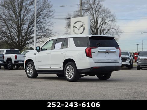 Used 2023 GMC Yukon SLT w/ SLT Premium Package image 5