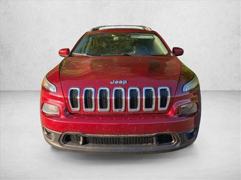 Used 2015 Jeep Cherokee Latitude w/ Comfort/Convenience Group AWD/4WD image 2