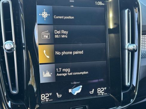 Certified 2022 Volvo XC40 T5 R-Design w/ Advanced Package image 22