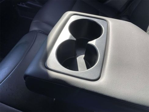 Used 2022 Lincoln Corsair Standard w/ Equipment Group 101A image 12