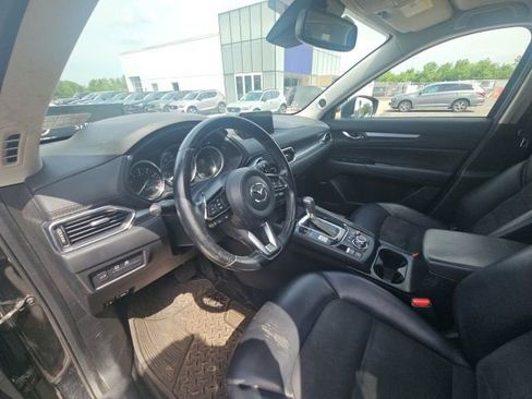 Used 2018 MAZDA CX-5 Touring w/ Preferred Equipment Package AWD/4WD image 39