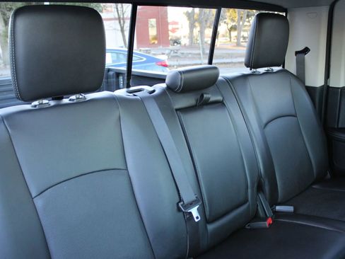 Used 2016 RAM 1500 Laramie w/ Convenience Group image 28