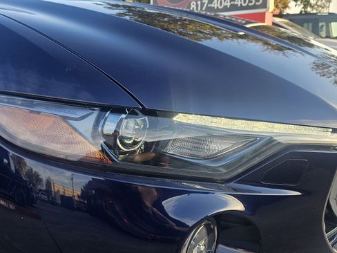 Used 2019 Maserati Levante GranLusso image 12