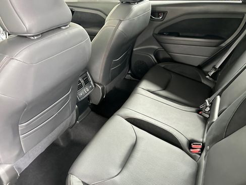 Used 2025 Subaru Forester Touring image 12