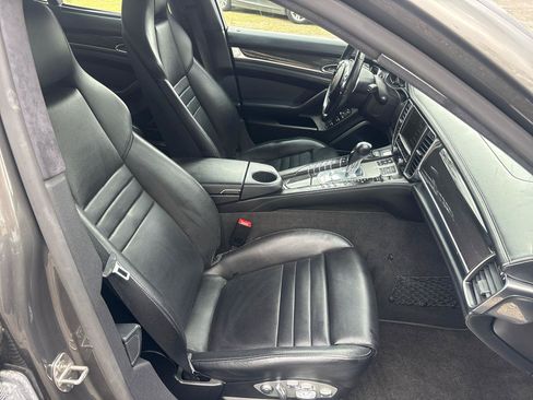 Used 2014 Porsche Panamera GTS AWD/4WD image 22