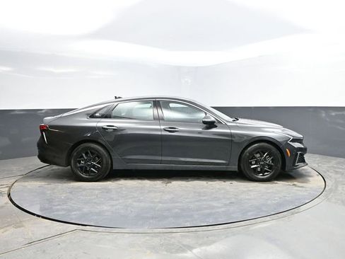 Used 2025 Kia K5 LXS image 12