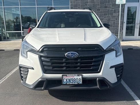 Used 2023 Subaru Ascent Onyx Edition image 1