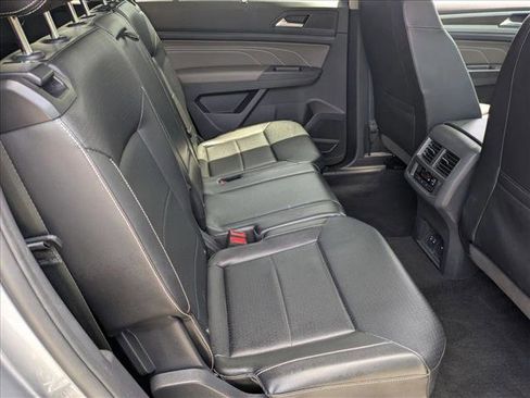 Used 2022 Volkswagen Atlas SE FWD image 20