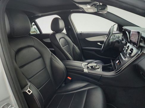 Certified 2021 Mercedes-Benz C 300 4MATIC Sedan image 30