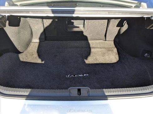 Used 2022 Lexus ES 300h w/ Premium Package image 7