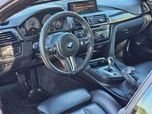Used 2020 BMW M4 Convertible w/ Competition Package image 10