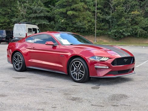 Used 2021 Ford Mustang GT Premium RWD image 11