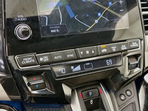Used 2019 Honda Odyssey Elite image 17