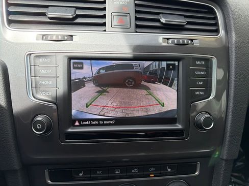 Used 2017 Volkswagen Golf Alltrack SE AWD/4WD image 20