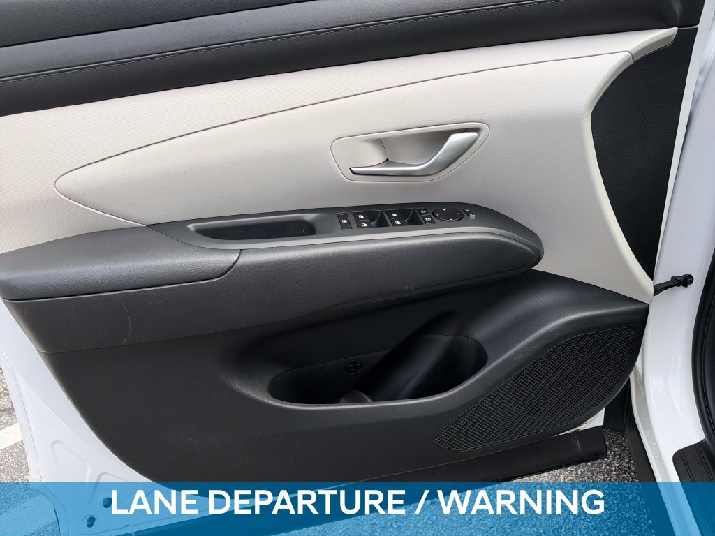 Used 2025 Hyundai Tucson SEL AWD/4WD image 14