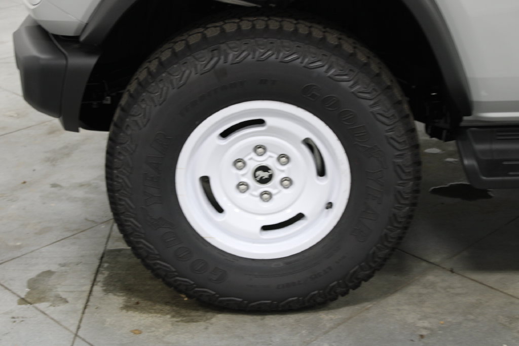 New 2026 Ford Bronco Heritage Edition AWD/4WD image 18