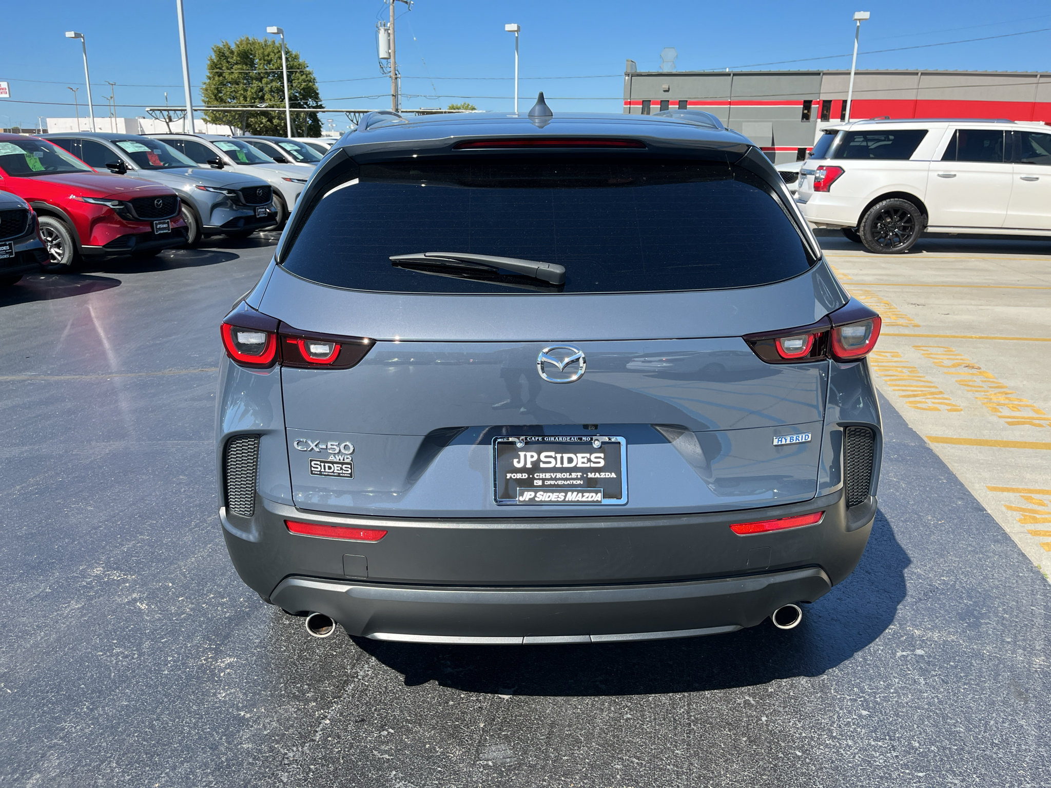Certified 2025 MAZDA CX-50 2.5 Hybrid w/ Preferred Pkg AWD/4WD image 10