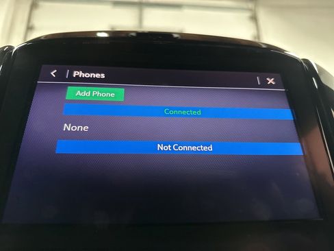 Used 2023 Chevrolet Traverse RS image 33