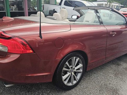 Used 2011 Volvo C70 T5 w/ Convenience Pkg FWD image 5