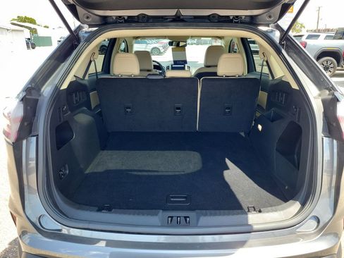 Certified 2024 Ford Edge SEL image 11