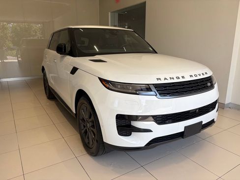 Used 2025 Land Rover Range Rover Sport AWD/4WD image 7