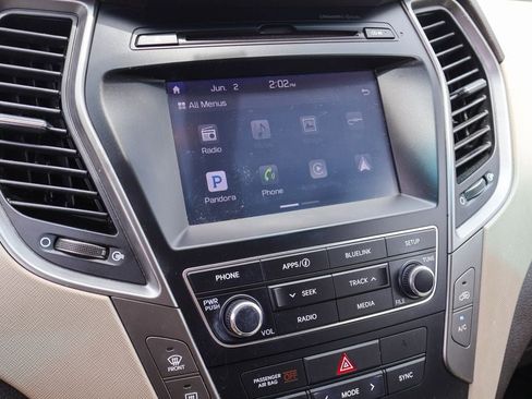 Used 2017 Hyundai Santa Fe Sport FWD image 5