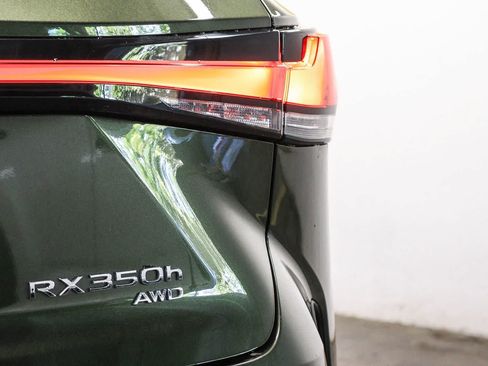 Used 2025 Lexus RX 350 w/ Convenience Package AWD/4WD image 11