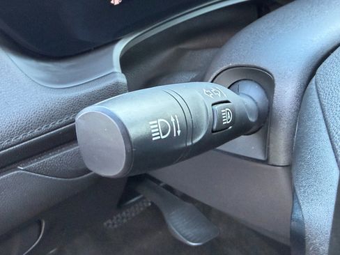 Certified 2024 Buick Encore GX Sport Touring w/ Comfort Package image 11