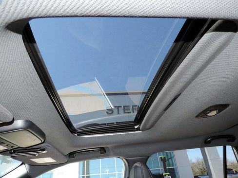 New 2026 Subaru Outback Premium image 9