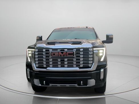 Used 2024 GMC Sierra 2500 Denali w/ Denali Reserve Package AWD/4WD image 8