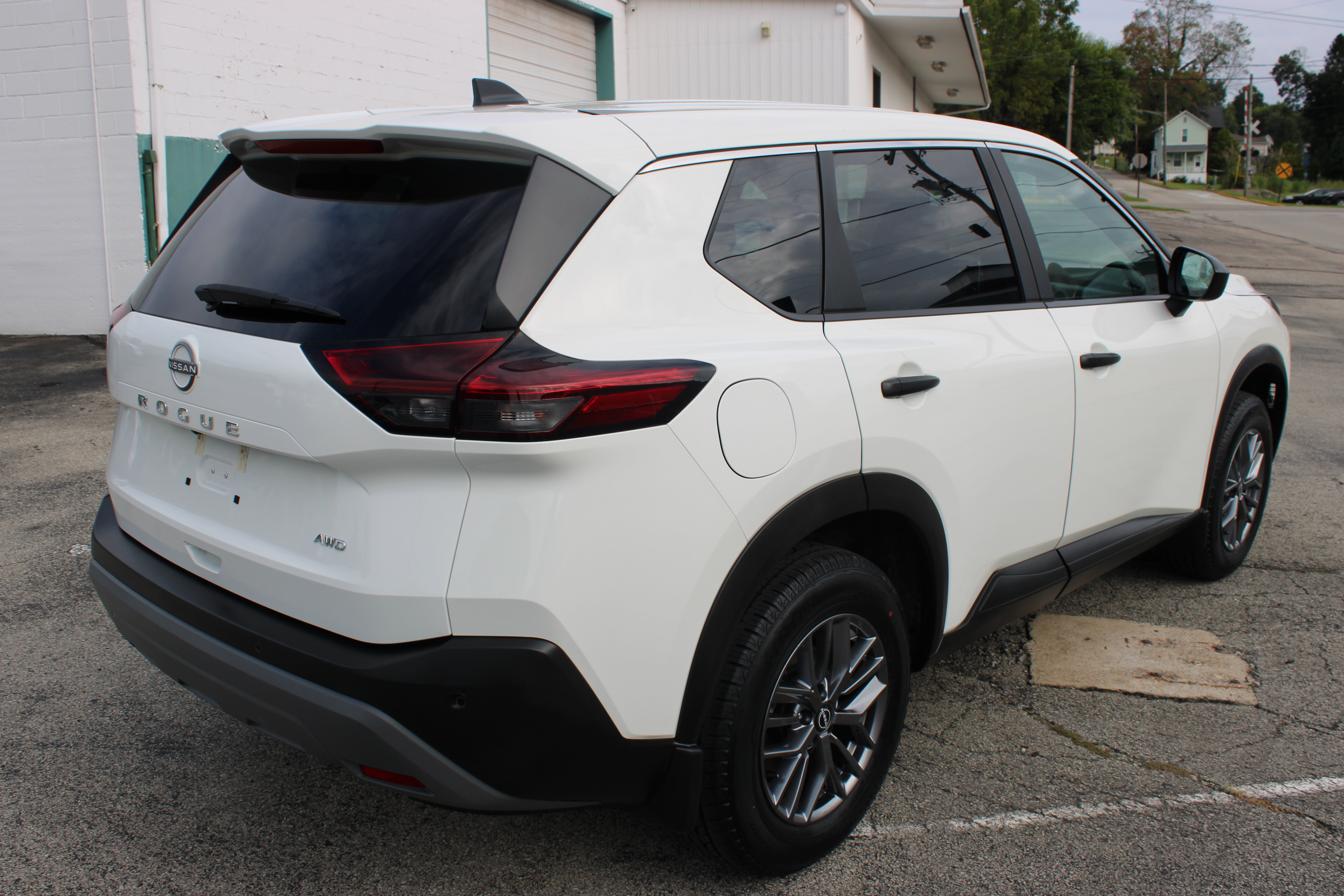 Certified 2023 Nissan Rogue S AWD/4WD image 7