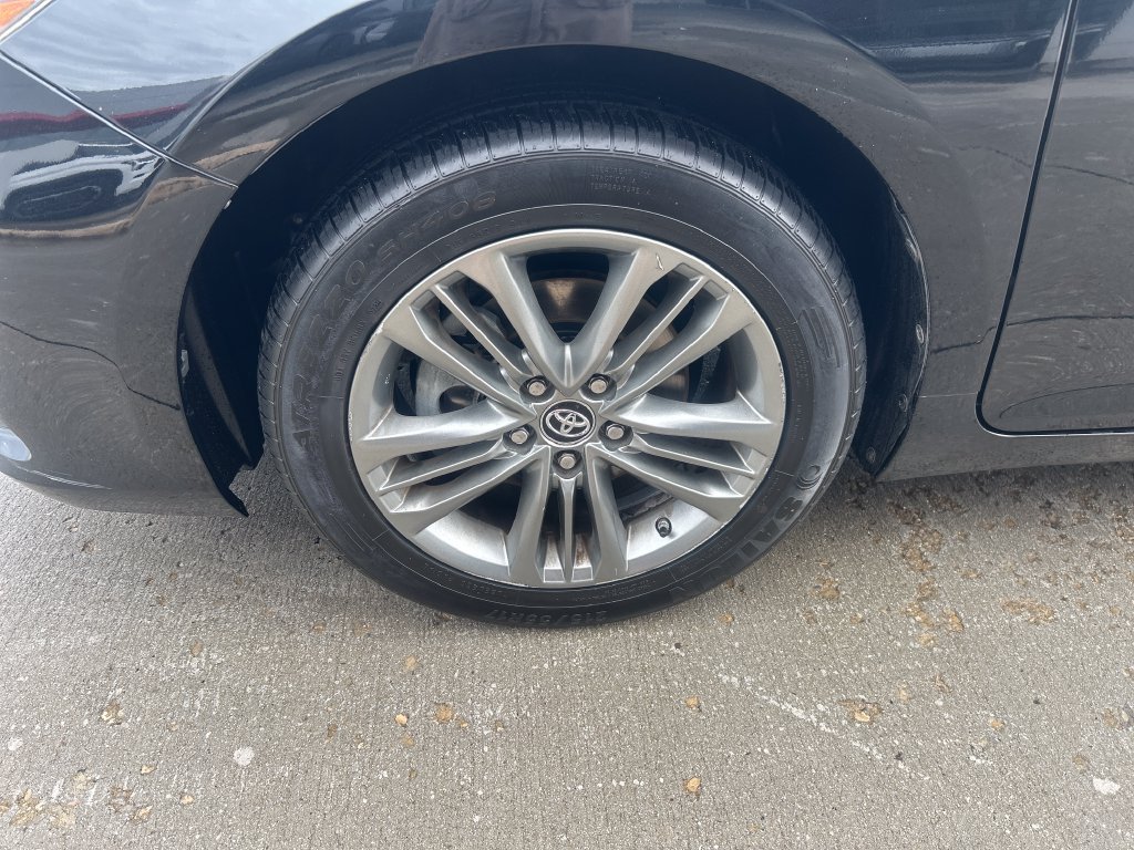 Used 2017 Toyota Camry SE FWD image 15
