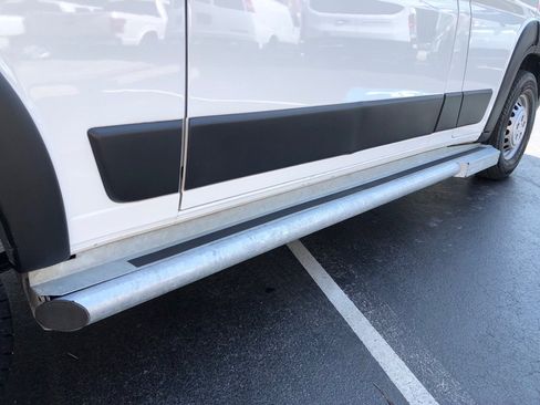 Used 2025 RAM ProMaster 2500 w/ U-Haul Equipment Group FWD image 15