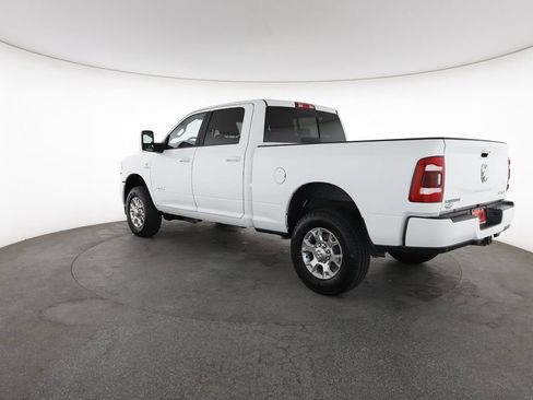 Used 2024 RAM 2500 Laramie w/ Safety Group AWD/4WD image 9