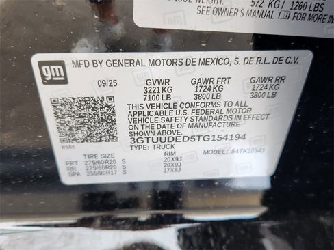 New 2026 GMC Sierra 1500 SLT w/ SLT Premium Plus Package image 11