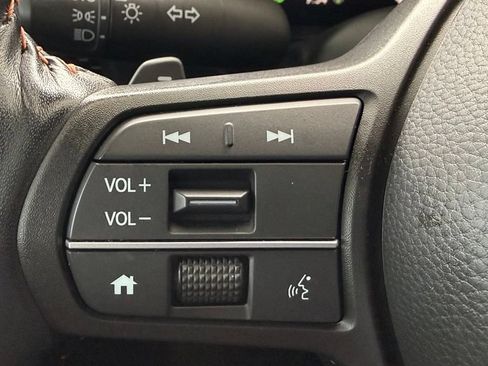 Used 2025 Honda CR-V Sport-L image 29