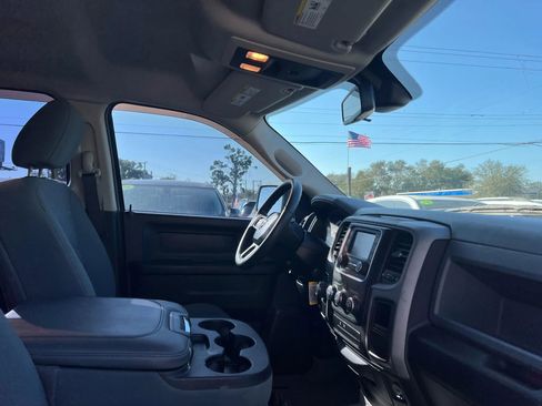 Used 2015 RAM 1500 Express image 16