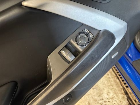 Used 2018 Chevrolet Camaro LT RWD image 16