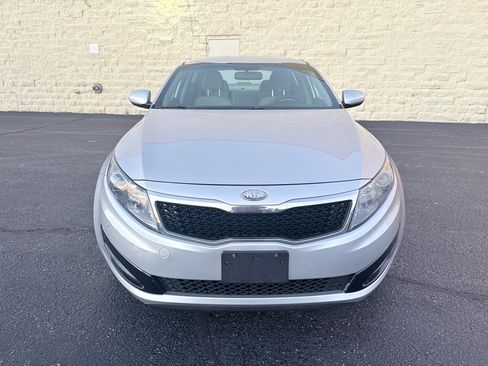 Used 2013 Kia Optima LX image 8