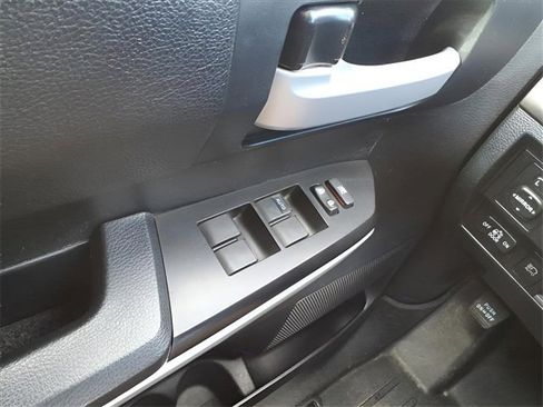 Used 2019 Toyota Tundra SR5 image 27