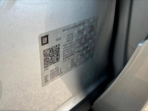 Used 2019 GMC Acadia Denali w/ LPO, Floor Liner Package image 37